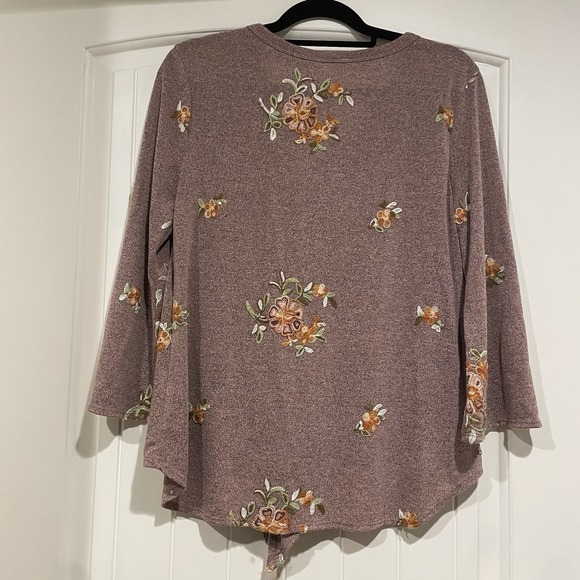 Anthropologie Fig & Flower Blouse Womens Size Medium Knit Embroidered Floral - Picture 6 of 7